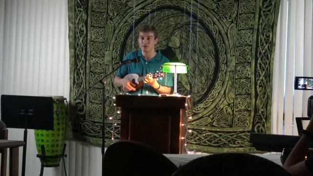 "We Are The Crystal Gems" (Pilot) Steven Universe Ukulele Cover (Poetry Café 2017) смотреть онлайн
