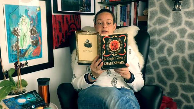 The Buzz 154 Project: Shakespeare's Sonnet #60 смотреть онлайн