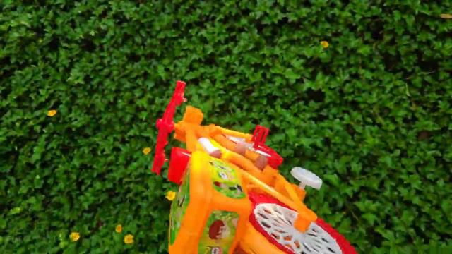 Hidden Various Colorful Toy Vehicles in the Bushes | Bicycle,Police Bike, Bus,Helicopter,Tank Truck смотреть онлайн