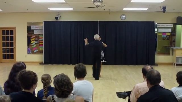 Mr. Ray Zimmermann and Ms. Rochelle dancing the Salsa at Spotlight Review смотреть онлайн