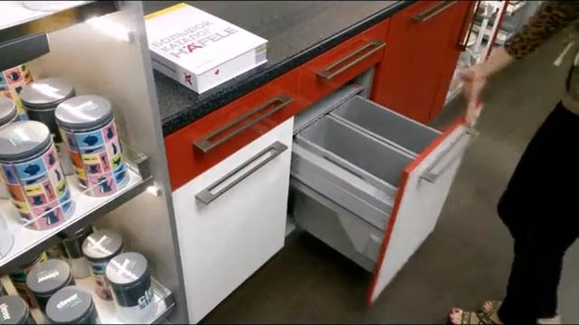 Ведро выдвижное двойное. HAFELE-SHOP.ru смотреть онлайн