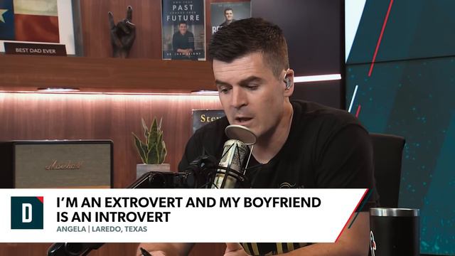 I’m An Extrovert But My Boyfriend Is An Introvert (Can This Work?) смотреть онлайн