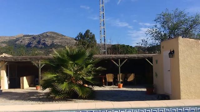 Casa Amarilla (snelcode: 19958) #1 смотреть онлайн