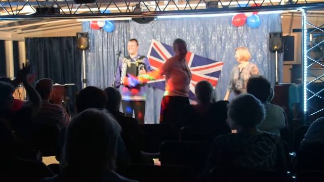 Баянист Павел Сивков зажигает!!!! Сольный концерт - "Цыганочка". Зал танцует смотреть онлайн