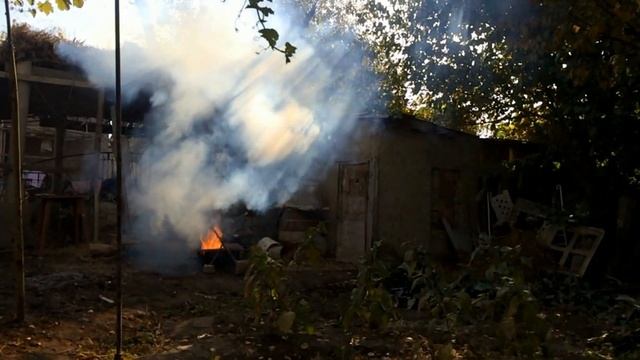 Как летают баллоны из под строительной пены. смотреть онлайн