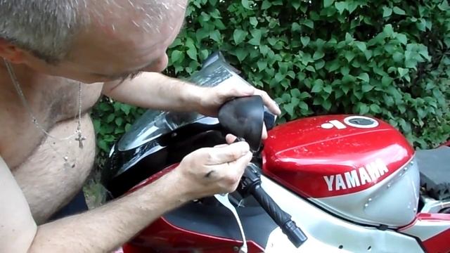 Убираем царапины с пластика зеркала.MP4 смотреть онлайн