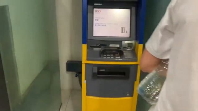 Комиссия за снятие на Филиппинах смотреть онлайн