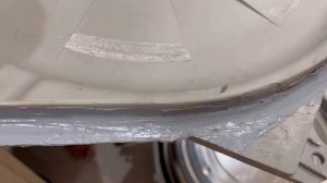 583. Замена фланцев и суппротов на стиральной машине Zanussi Lindo100 с неразборный баком.