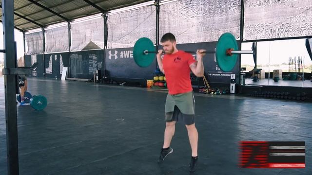 Прыжки со штангой на спине с контрдвижением смотреть онлайн