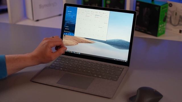 Surface Laptop 4 13.5" Review -The Ryzen Factor. смотреть онлайн
