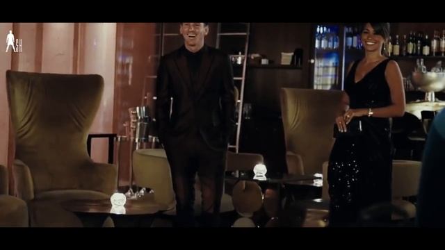 Cristiano Ronaldo tells his son to Greet His Idol Lionel Messi in Ballon D'or Ceremony смотреть онлайн