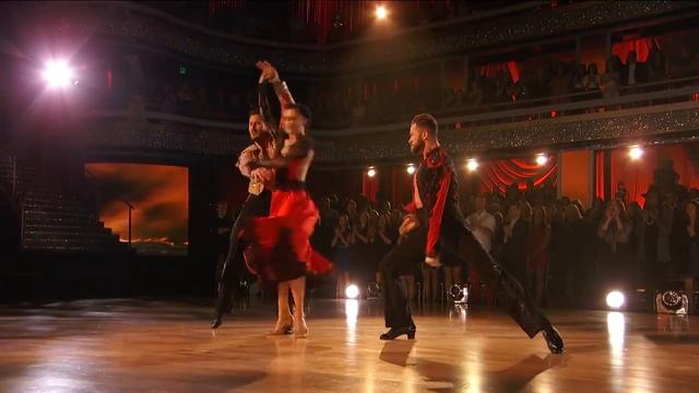 Rumer Willis & Val "Paso Doble" with Artem Chigvintsev смотреть онлайн