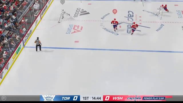 Big hip check NHL 20 смотреть онлайн