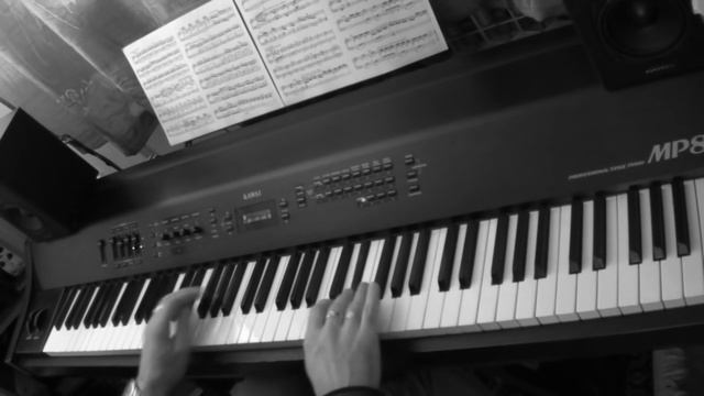 Mistheria plays Vivaldi on Piano - The Four Seasons - Winter, 3. Allegro смотреть онлайн