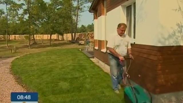 Как ухаживать за газоном смотреть онлайн