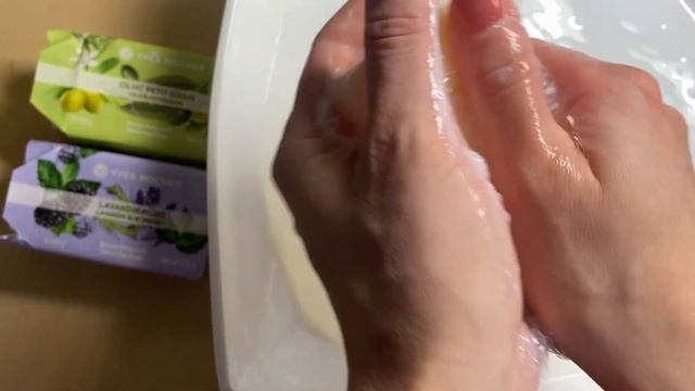 МЫЛО ИВ РОШЕ: ЕЖЕВИКА И ОЛИВКА