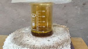 Получаем золото из транзисторов КТ814 КТ815 и им подобным. Аффинаж золота.