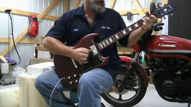 black stratocaster-- red sg смотреть онлайн