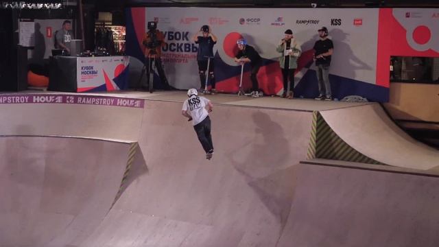 Артем Кравченко профи - ЧЕМПИОНАТ Москвы по самокату 2023 смотреть онлайн