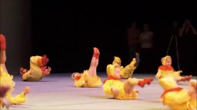 Танец цыплят. смотреть онлайн