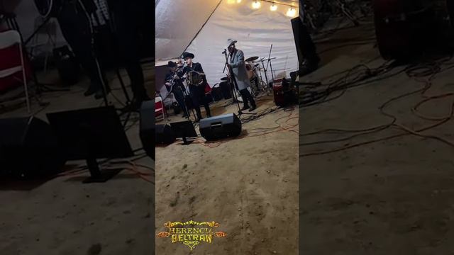 El Caballero - Herencia Beltran (En Vivo 2021) смотреть онлайн