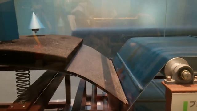 Механизм возникновения землетрясения/Простая модель смотреть онлайн