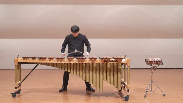 J.S.Bach Prelude No.21 in B flat Major Marimba Solo смотреть онлайн