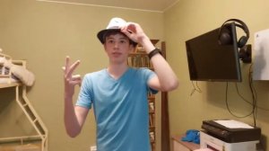 Как научиться танцевать ЛУННУЮ ПОХОДКУ за 1 минуту