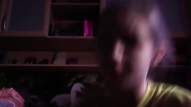 Клеим ногти. смотреть онлайн