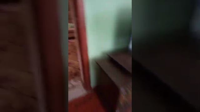 Нашел айфон под подушкой. смотреть онлайн