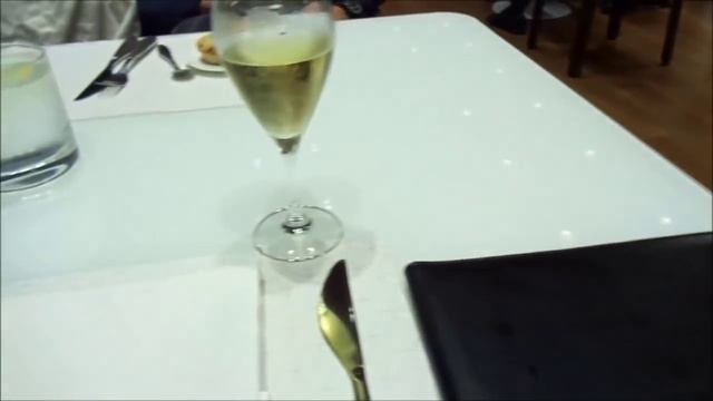Qatar Airways new First and Business Class Lounge смотреть онлайн