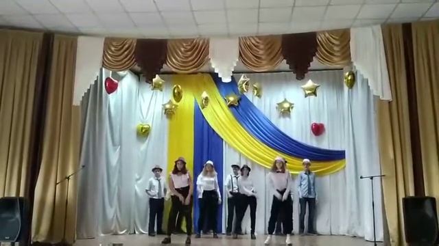Праздничное выступление ко дню учителя смотреть онлайн