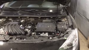 Упор капота РЕНО Fluence