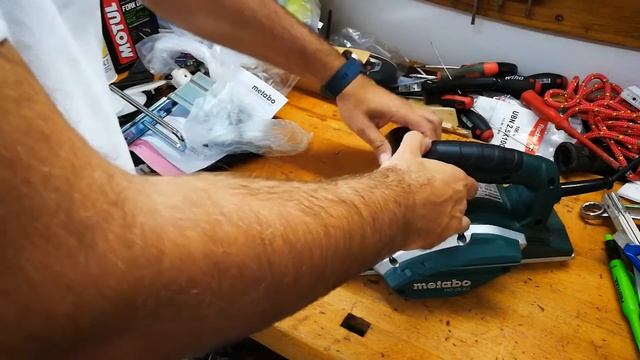 Электрорубанок Metabo HO 26-82 смотреть онлайн