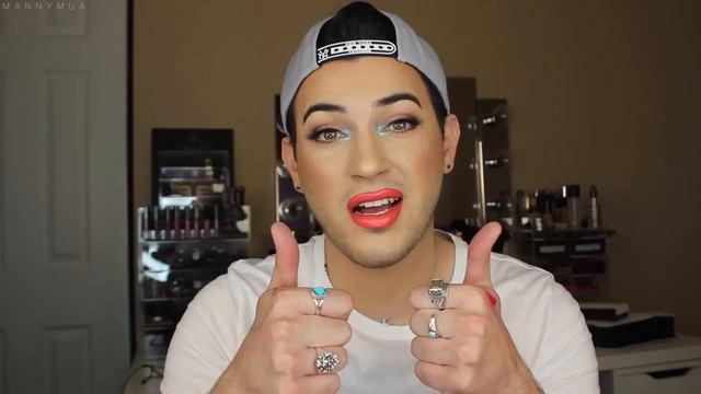 Q&A - Secret Projects/ Top or Bottom?/ Bruce Jenner | MannyMua смотреть онлайн