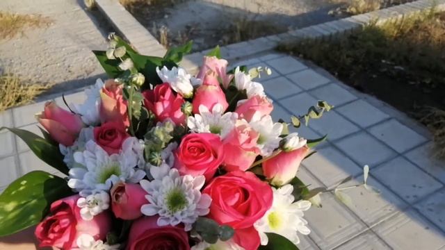 Коробка с Цветами Мечты сбываются смотреть онлайн