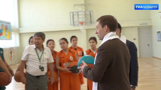 ДЕНЬ РЕСПУБЛИКИ 27 02 2024 ДНЕВНОЙ ВЫПУСК смотреть онлайн