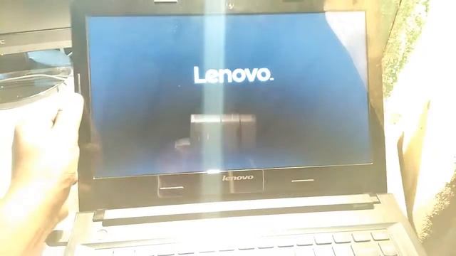 HOW TO TURN ON BOOT MENU AND INSTALL A NEW OS IN LENOVO LAPTOPS смотреть онлайн
