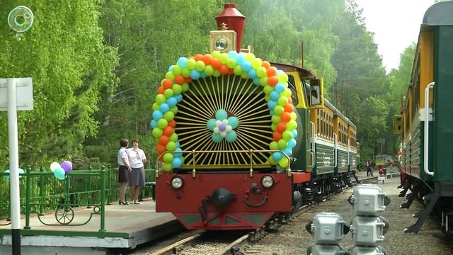 В Новосибирске заработала детская железная дорога смотреть онлайн