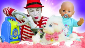 Пупсик БЕБИ БОН и Щенок! Аллергия на шерсть! - Смешные видео для детей. Игры дочки матери Baby Born