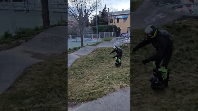 veteran patton #euc #unicycle #patton #bike #sports #veteran #rider #biker смотреть онлайн