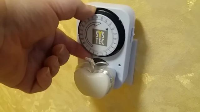 Таймер механический в розетку. Systec TG-14A смотреть онлайн