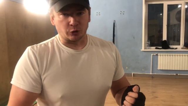 Самооборона и выживание! Спортивный ножевой помогает общему физическому развитию! смотреть онлайн