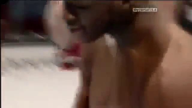 в микс файте появился свой Рой Джонс красивый бой   YouTube360p