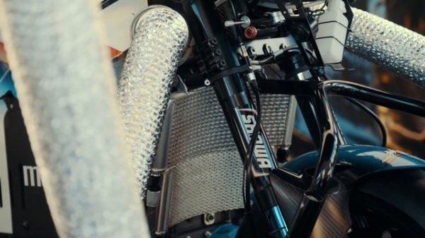 A Beginner's Guide to the Isle of Man TT Bike Classes