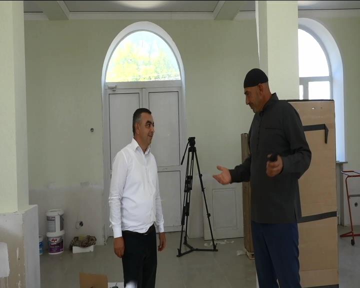 Продолжается ремонт Хакуринохабльской мечети смотреть онлайн