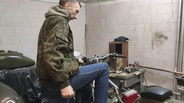 Первый запуск в раме Урала с родными карбюраторами и зажиганием m2bokser смотреть онлайн