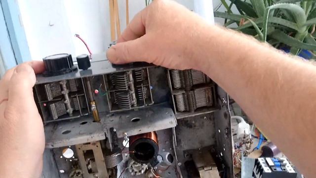 3 Мгц .Конденсаторы переменной емкости . Особенности. Майор. смотреть онлайн