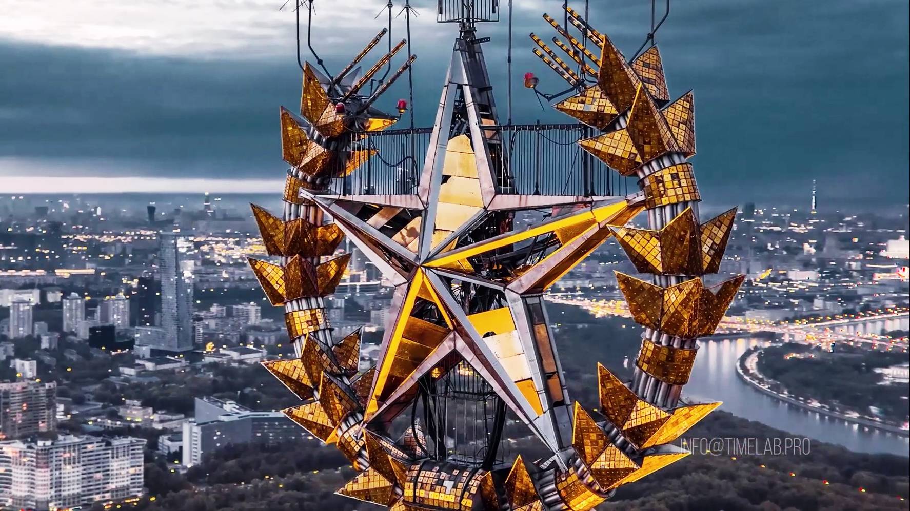 Grandfather PASH — Mother Russia
ReMIX Of Oxygene, Part#8 [Jean-Michel Jarre]