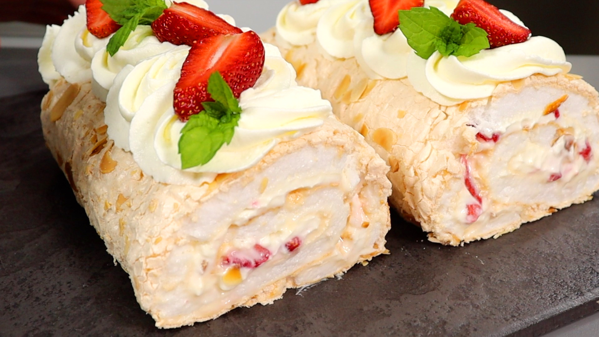 Меренговый РУЛЕТ - самый запрашиваемый и самый удачный РЕЦЕПТ смотреть онлайн